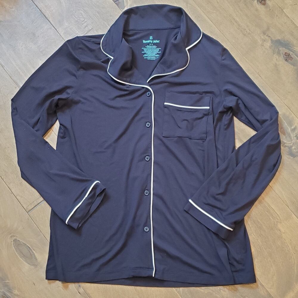 TOMMY JOHN Pajama Top Women M Black With Tan Trim Button Modal Soft MSRP $74.00